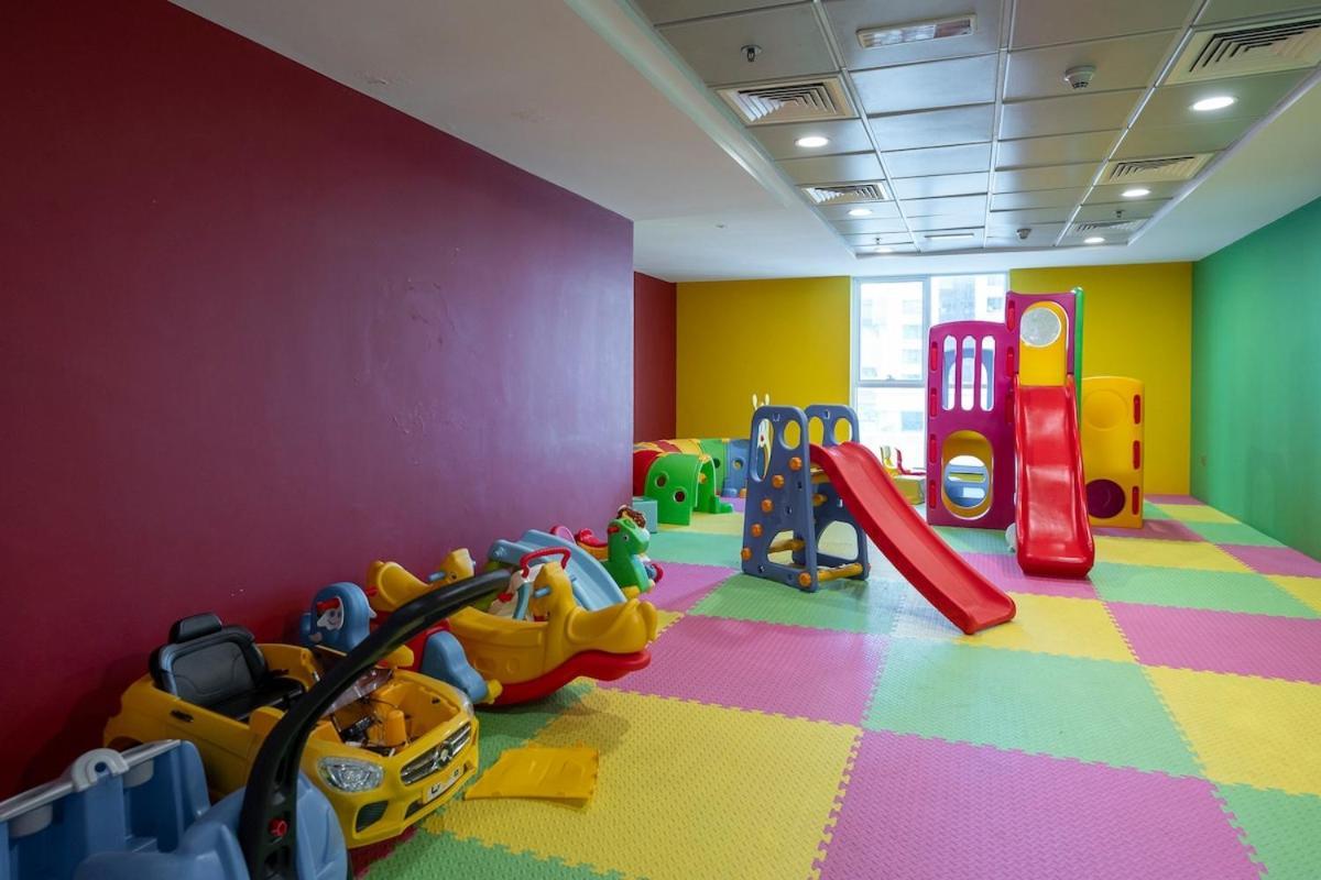 Apartment Cozy 1-bedroom For 4 In Marina! Dubai