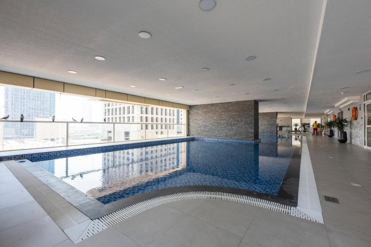 Cozy 1-bedroom For 4 In Marina! Dubai