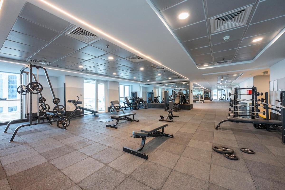 Cozy 1-bedroom For 4 In Marina! Dubai